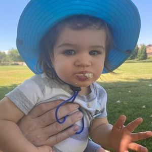 Meet your Posher, Dina